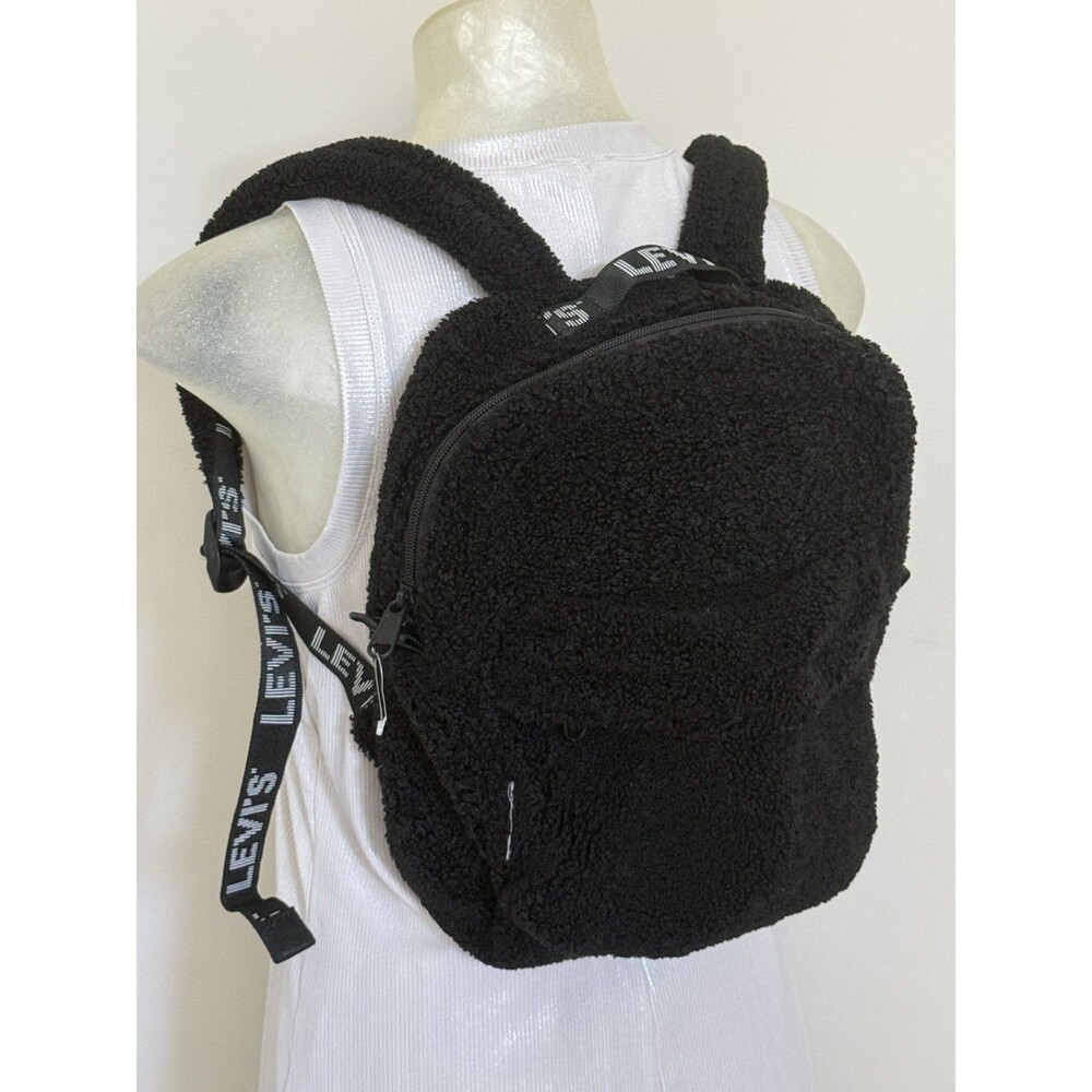 Levi’s Black Sherpa Teddy Fleece Backpack Logo Straps Fuzzy Y2K Bag